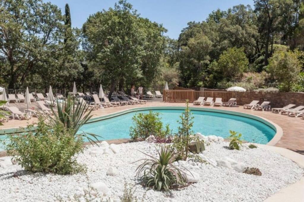 Les Restanques Maison 14 Chenes Grimaud Exterior foto